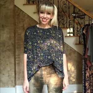Agnes & Dora Folk Lore Boxy Tee